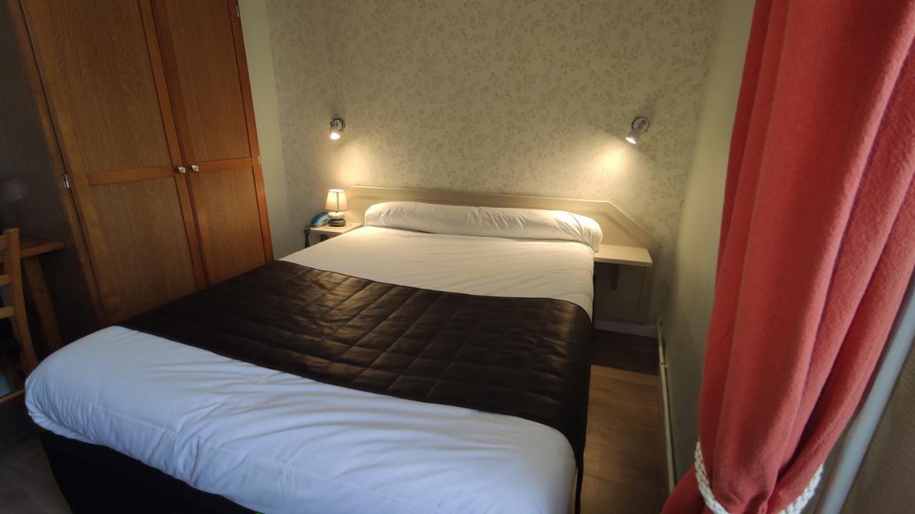 Hotel Angleterre 셰르부르 앙 코탱탕 외부 사진