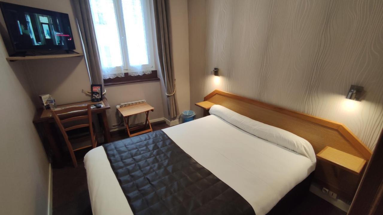 Hotel Angleterre 셰르부르 앙 코탱탕 외부 사진